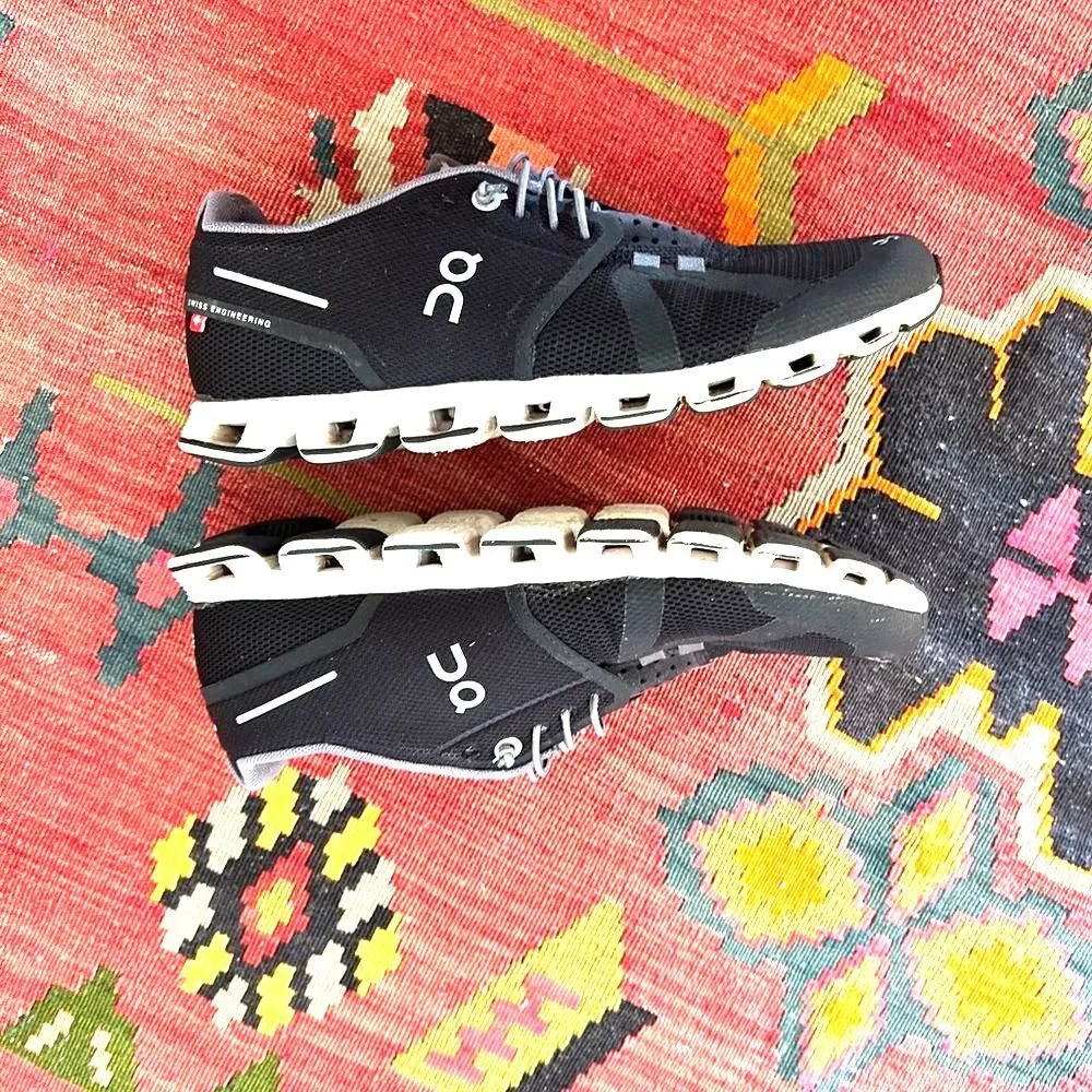 On Running Sneakers Womens 7.5 Black White Shoes Running Athletic Gym Casual - Picture 4 of 8